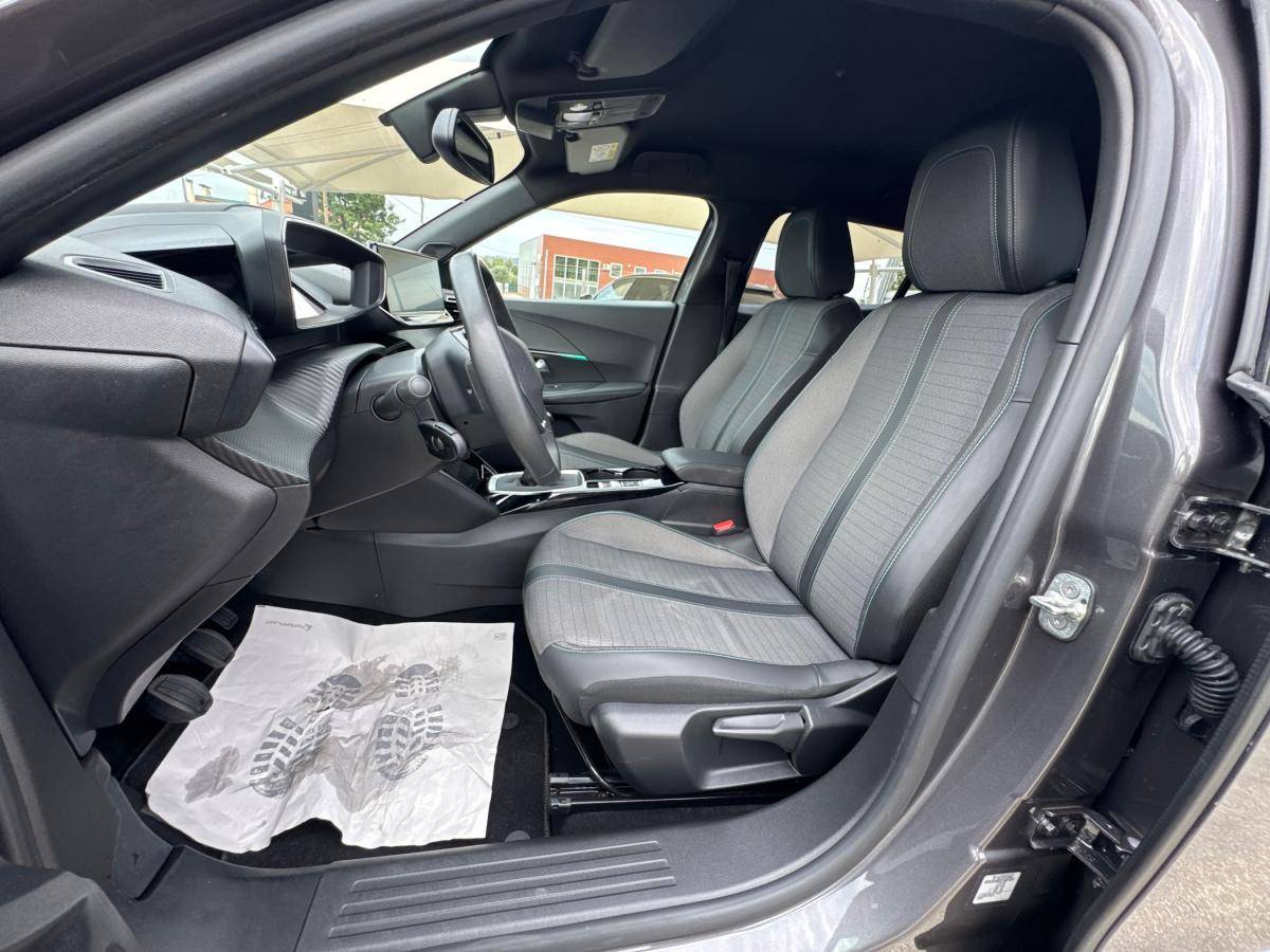peugeot-2008-2023-gasolina-1199cc