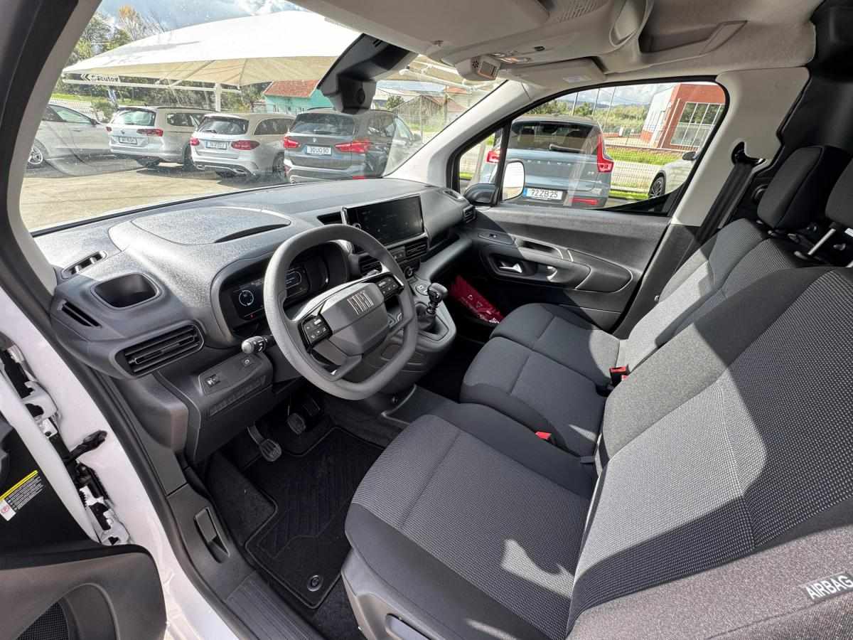 fiat-doblo-2025-diesel-1499cc