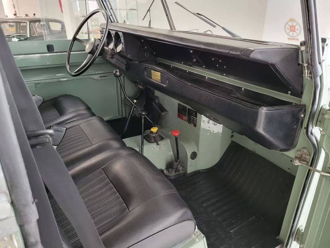 land-rover-series-1973-diesel-2285cc