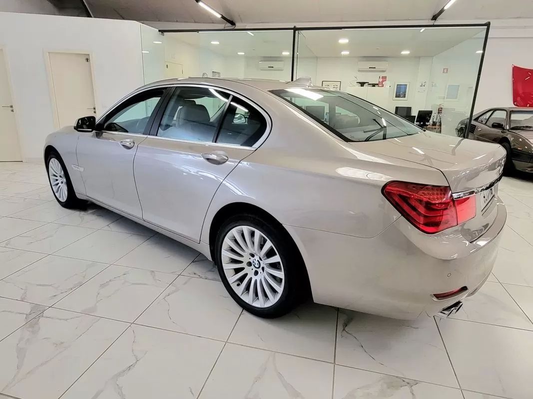 bmw-serie-7-2009-diesel-2993cc
