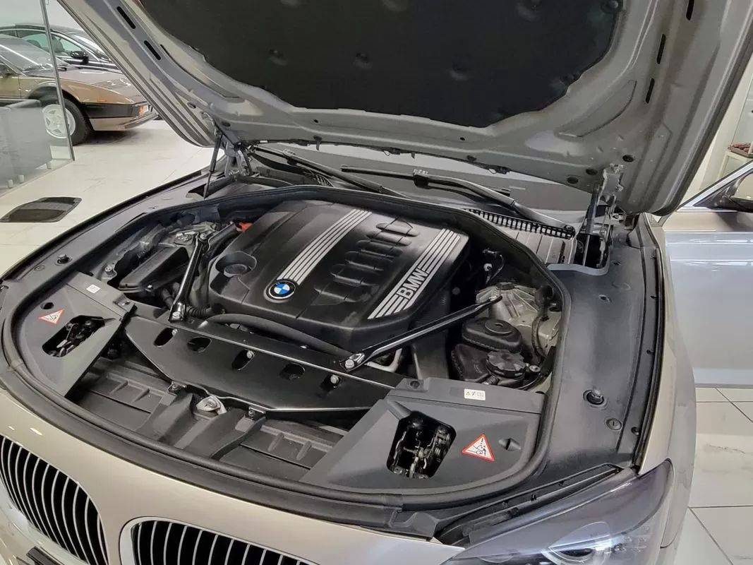 bmw-serie-7-2009-diesel-2993cc