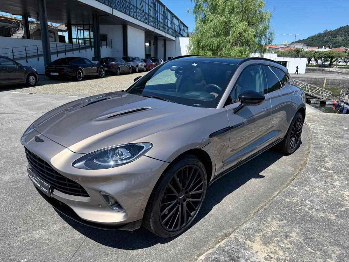 aston-martin-dbx-2022-gasolina-3982cc