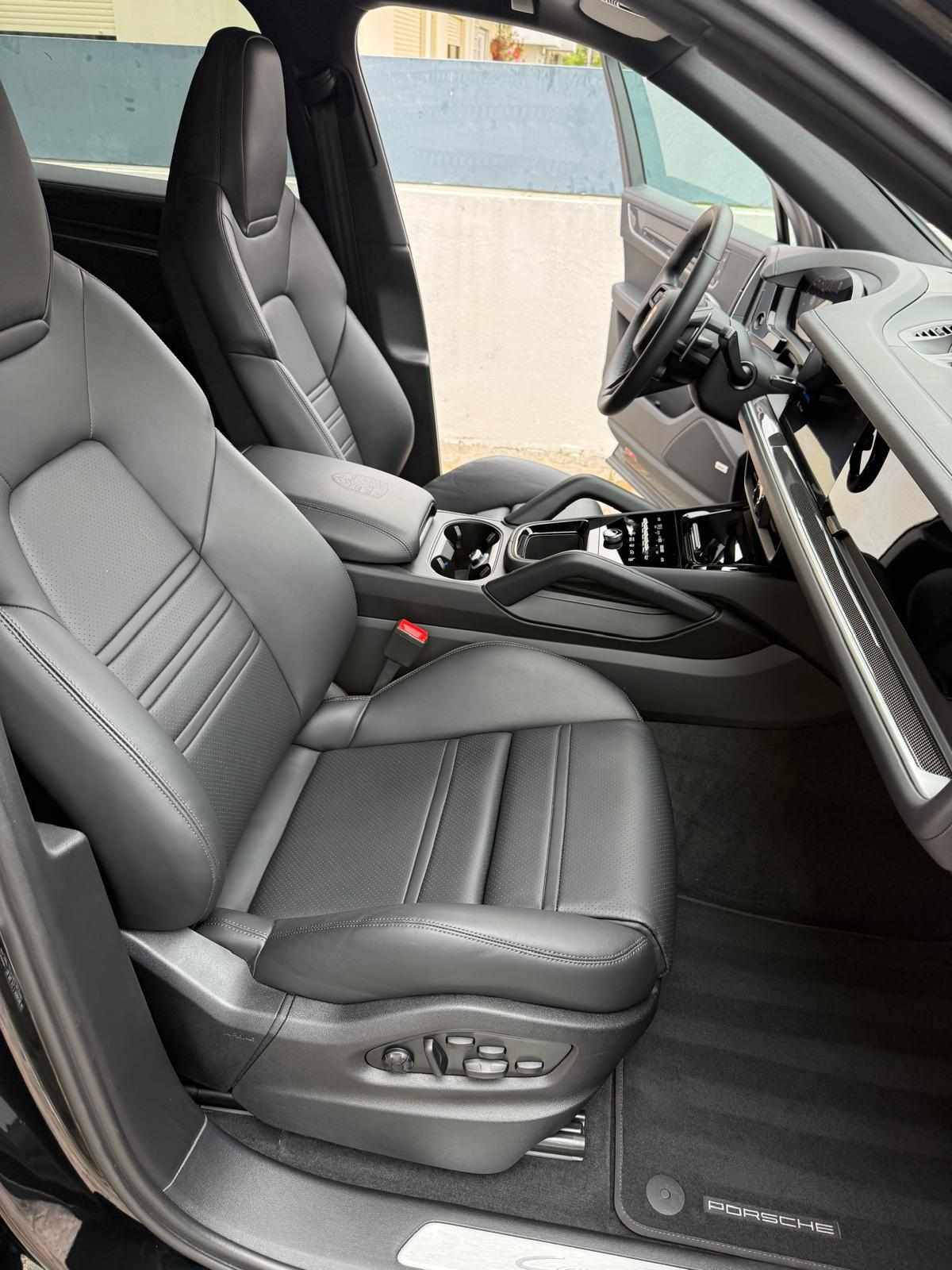 porsche-cayenne-e-hybrid-2026-gasolina-2995cc