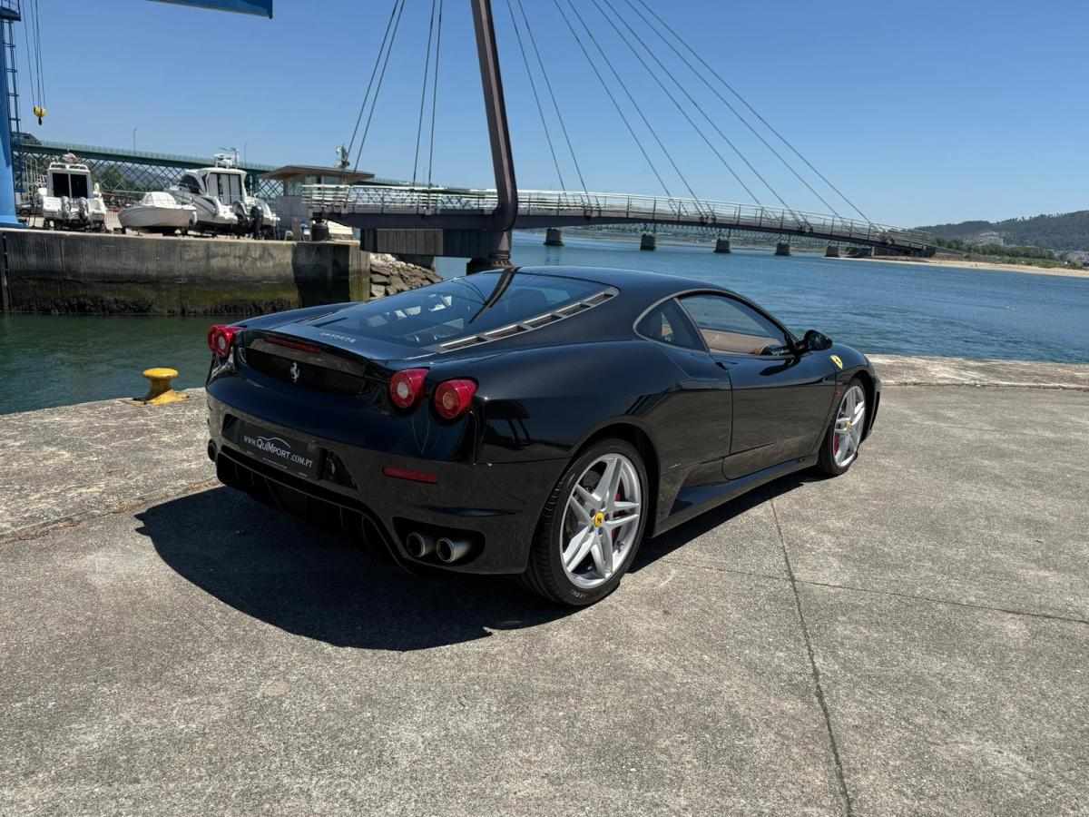 ferrari-f430-2005-gasolina-4300cc