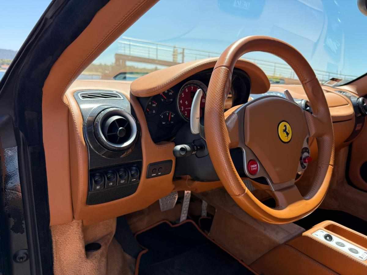 ferrari-f430-2005-gasolina-4300cc