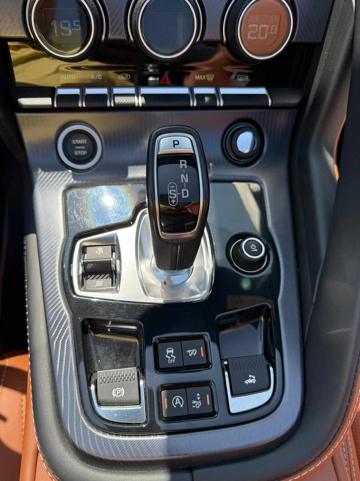jaguar-f-type-p300-2-0-2020-gasolina-1995cc