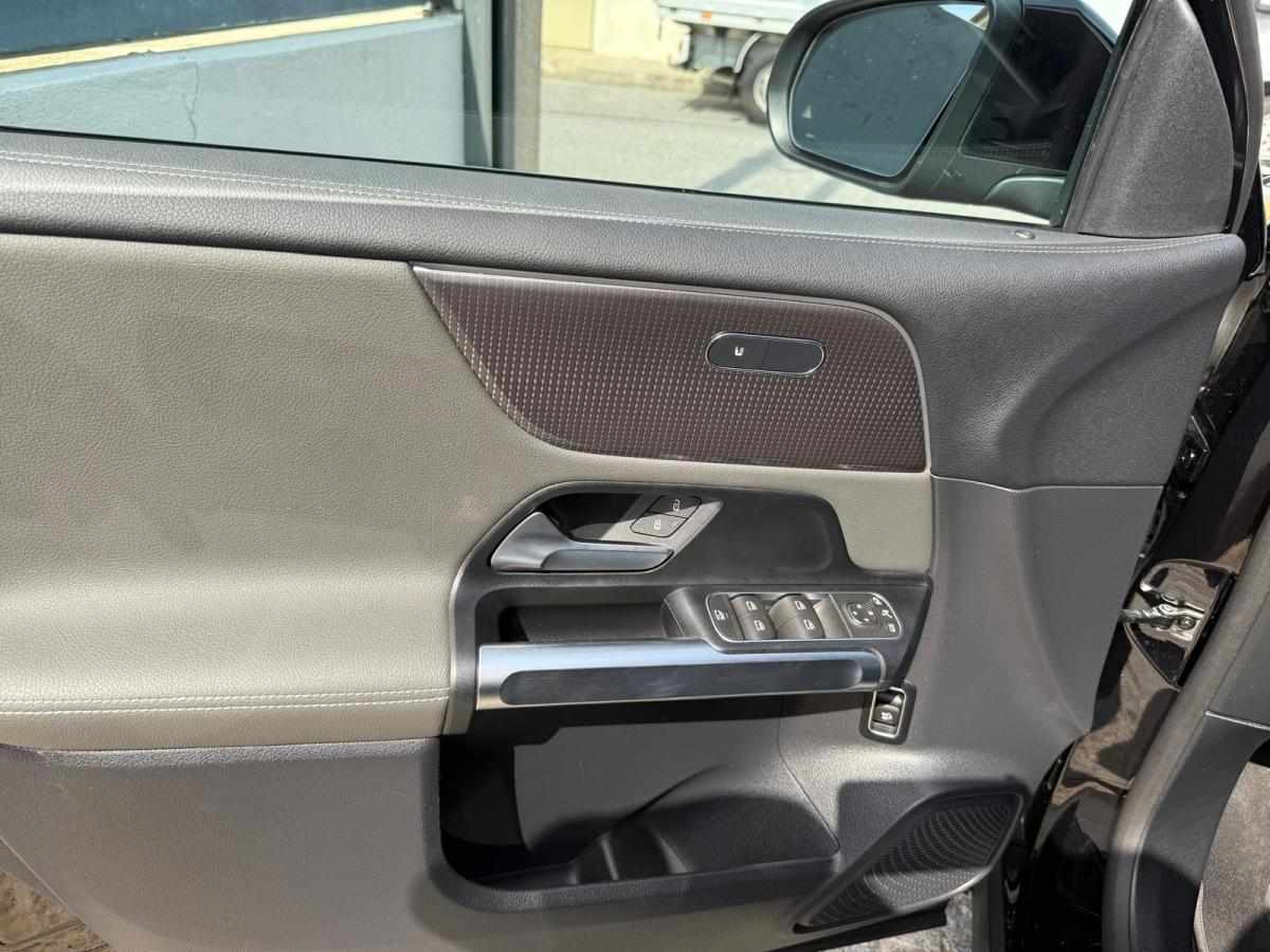 mercedes-benz-eqb-300-4matic-2022-eletrico