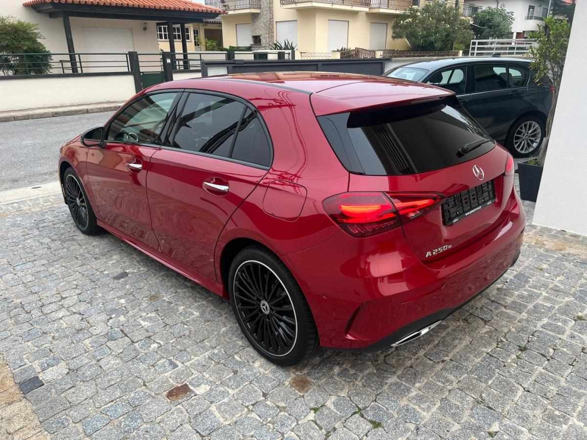 mercedes-benz-classe-a-a-250-e-2023-hibrido-a-gasolina-1332cc