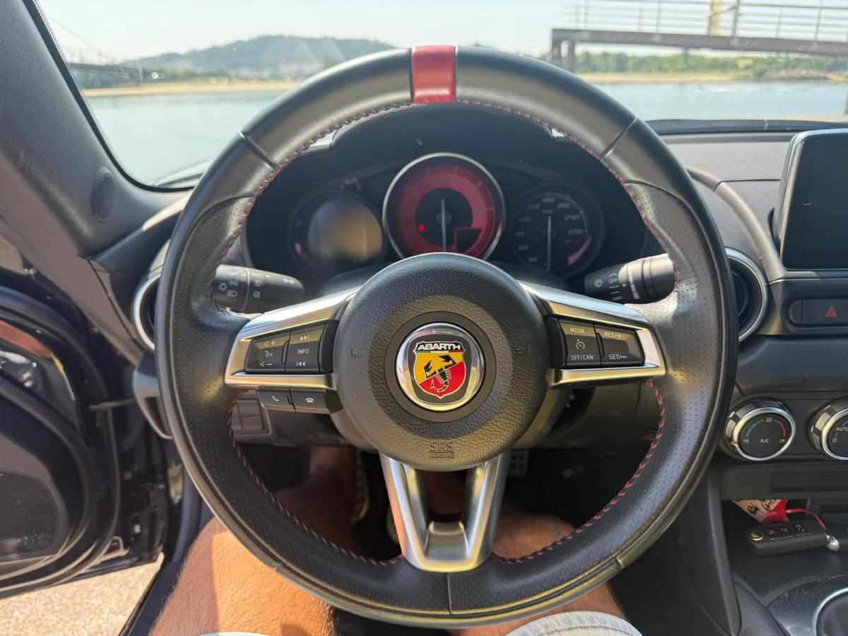 abarth-124-spider-1-4-multiair-2018-gasolina-1400cc