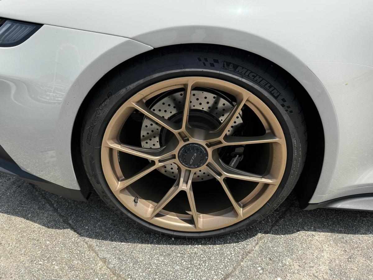 porsche-992-2022-gasolina-3995cc