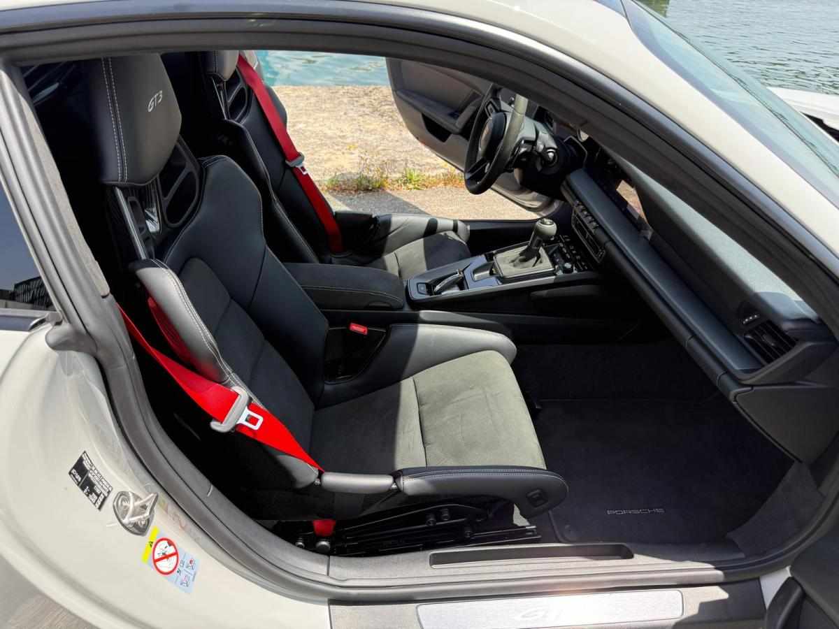 porsche-992-2022-gasolina-3995cc