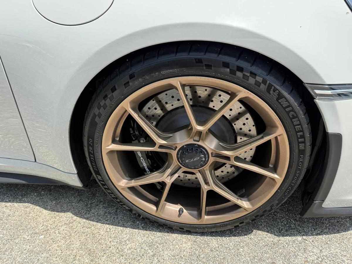 porsche-992-2022-gasolina-3995cc