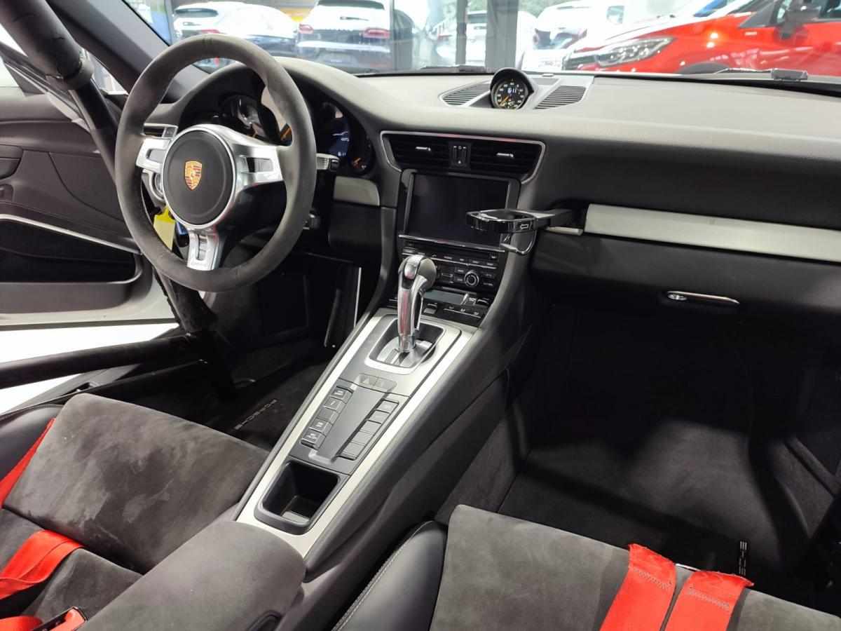 porsche-911-gt3-2015-gasolina-3800cc