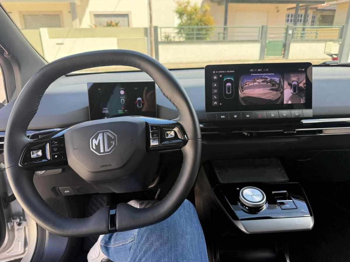 mg-mg4-64-kwh-xpower-2025-eletrico