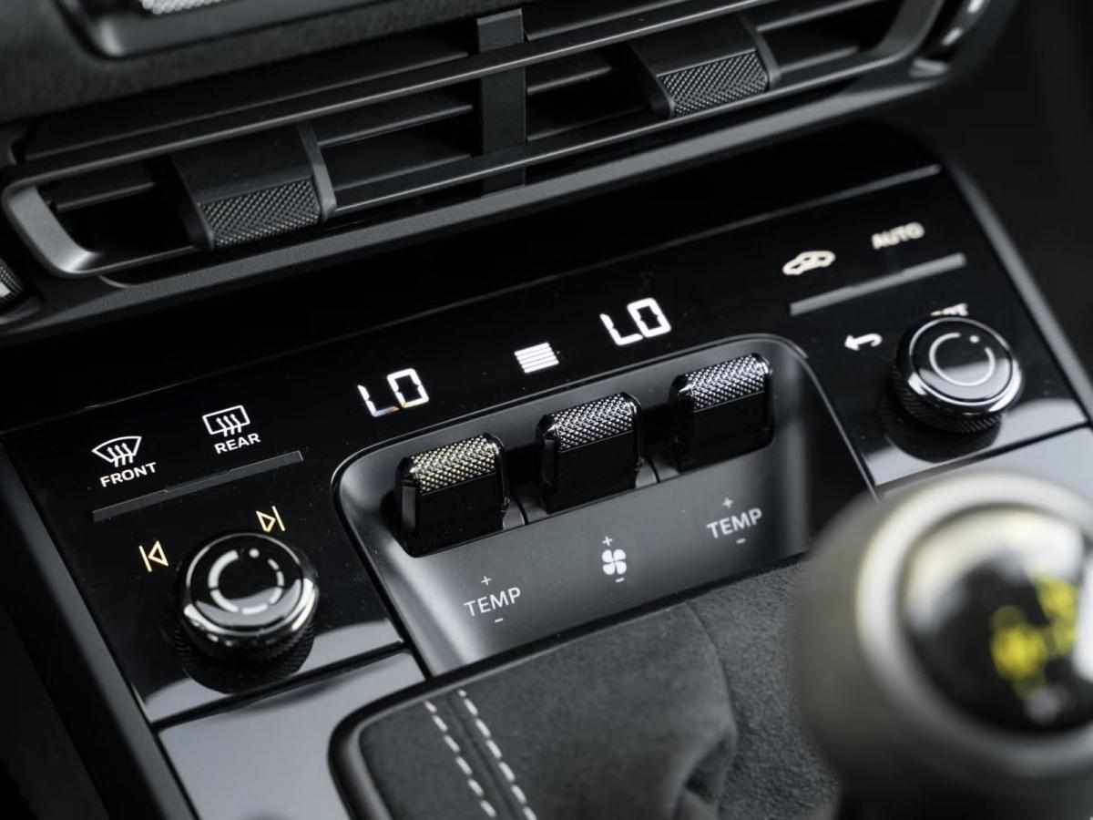 porsche-911-gt3-2024-gasolina-3995cc