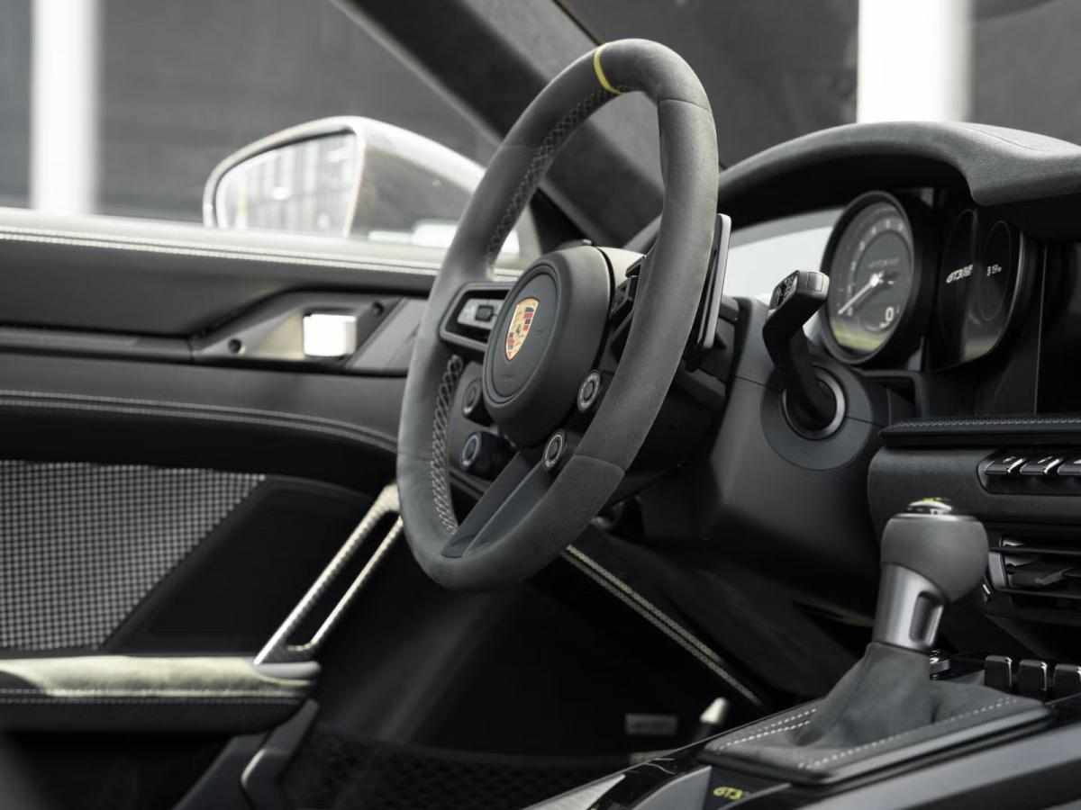 porsche-911-gt3-2024-gasolina-3995cc