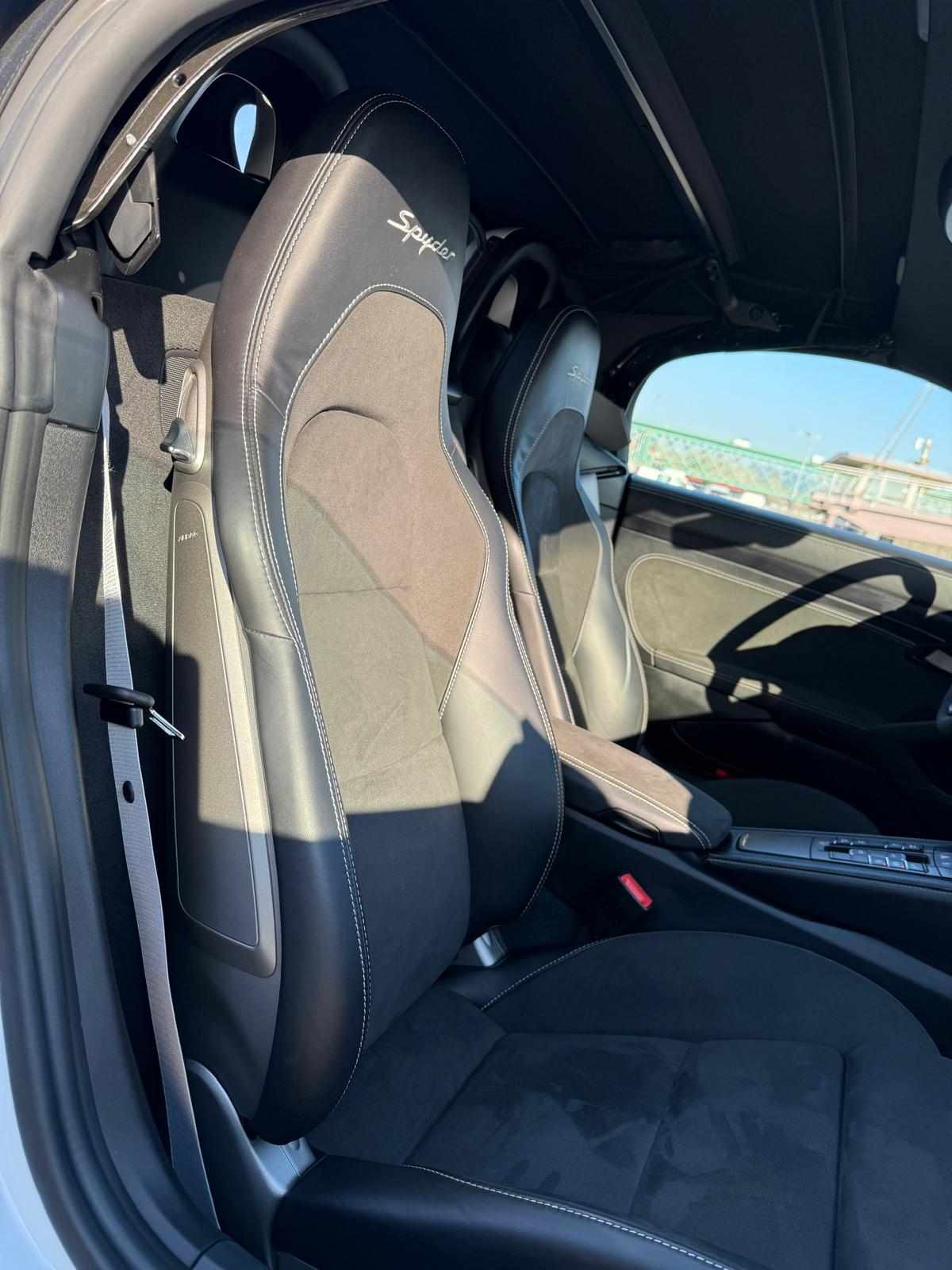 porsche-718-2023-gasolina-3998cc
