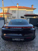 porsche-taycan-turbo-s-2021-eletrico