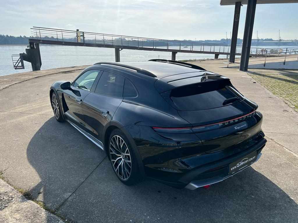 porsche-taycan-2022-eletrico-0cc