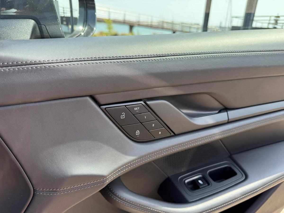 porsche-taycan-2024-eletrico-999cc