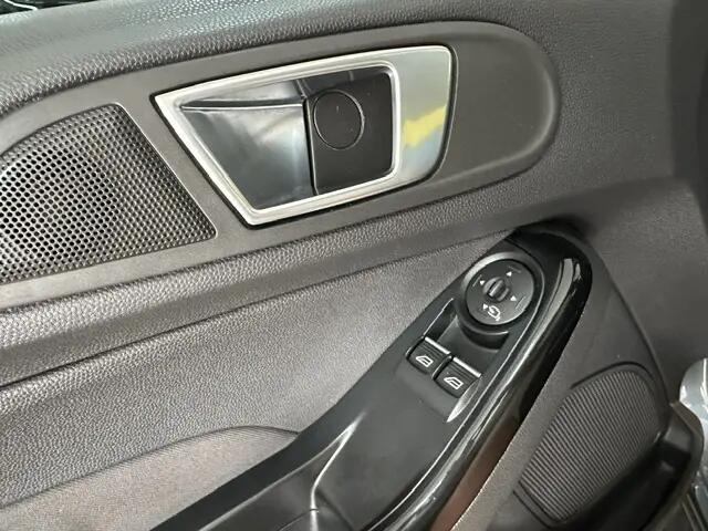 ford-fiesta-2017-gasolina-998cc