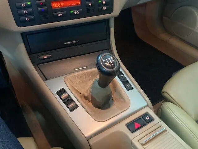 bmw-serie-3-320i-2004-gasolina-2171cc
