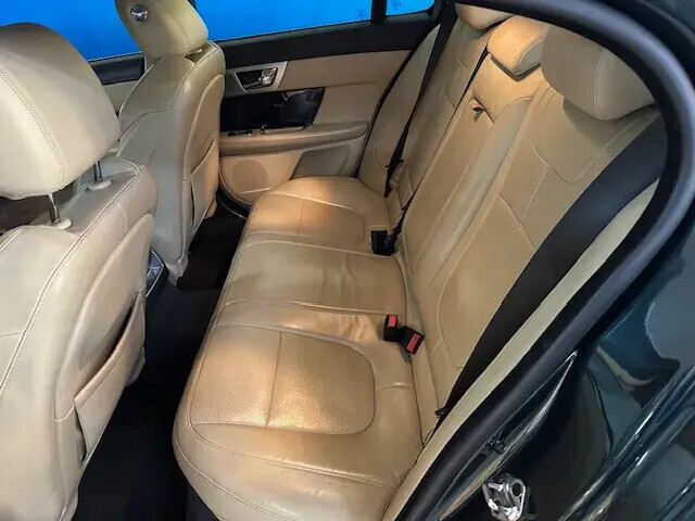 jaguar-xf-2014-diesel-2993cc
