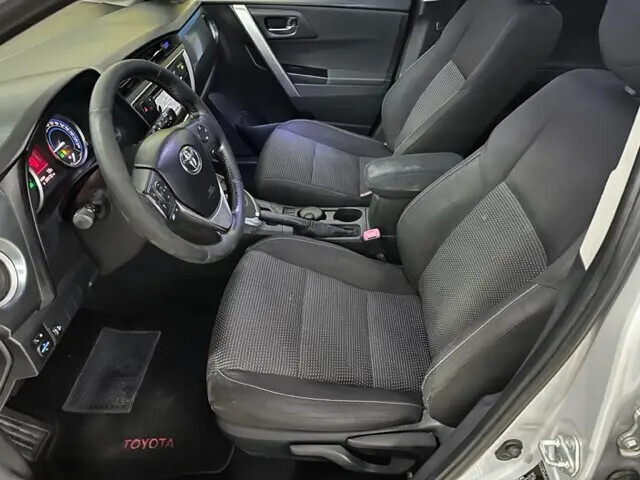 toyota-auris-touring-sports-2014-hibrido-a-gasolina-1798cc