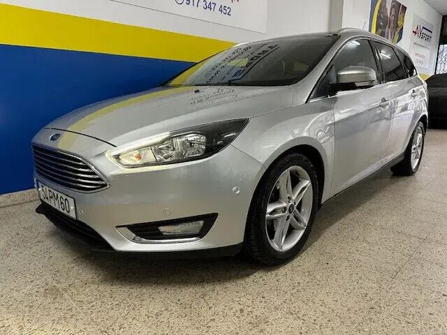 ford-focus-sw-2015-gasolina-998cc