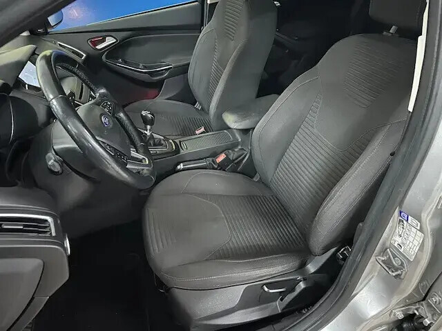 ford-focus-sw-2015-gasolina-998cc
