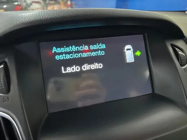 ford-focus-sw-2015-gasolina-998cc