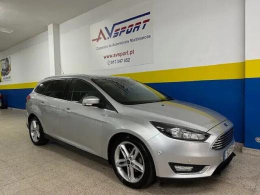 ford-focus-sw-2015-gasolina-998cc