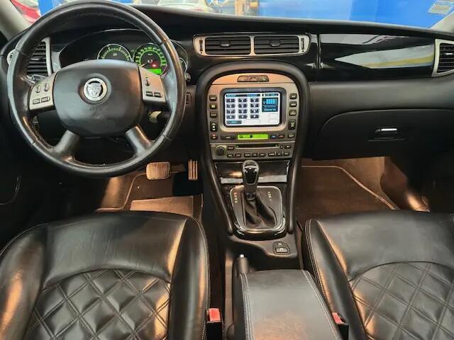 jaguar-x-type-2009-diesel-2198cc