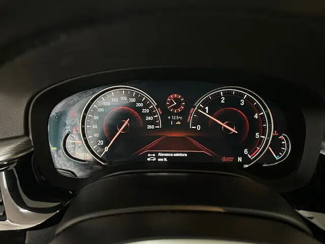 bmw-serie-5-520d-sedan-2017-diesel-1995cc