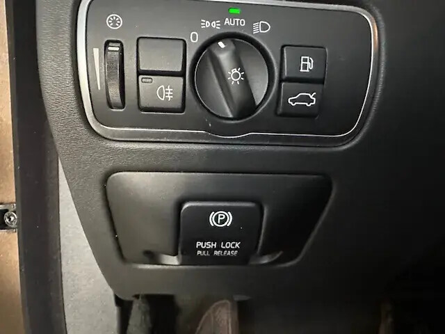 volvo-xc70-2014-diesel-1969cc