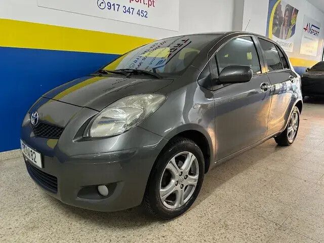 toyota-yaris-2011-gasolina-998cc