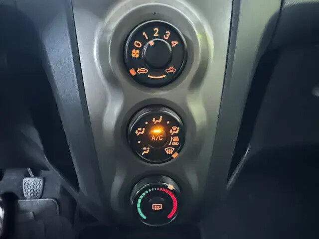 toyota-yaris-2011-gasolina-998cc
