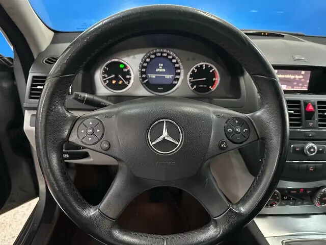 mercedes-benz-classe-c-c-200-cdi-2008-diesel-2148cc