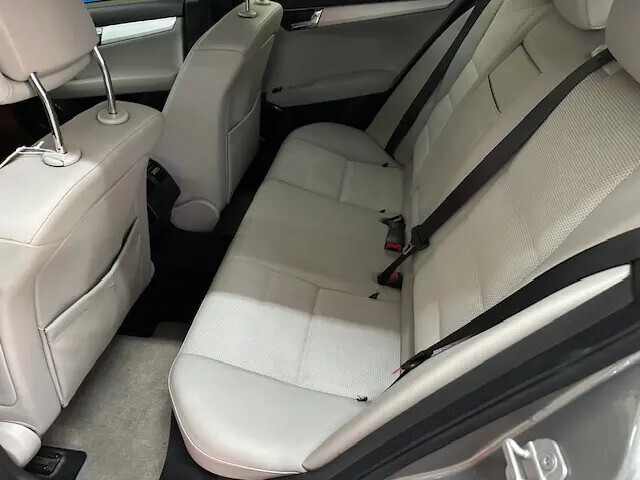 mercedes-benz-classe-c-c-200-cdi-2008-diesel-2148cc