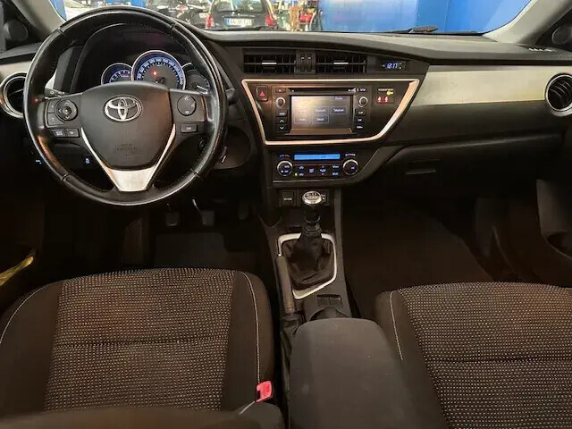 toyota-auris-touring-sports-2014-gasolina-1329cc