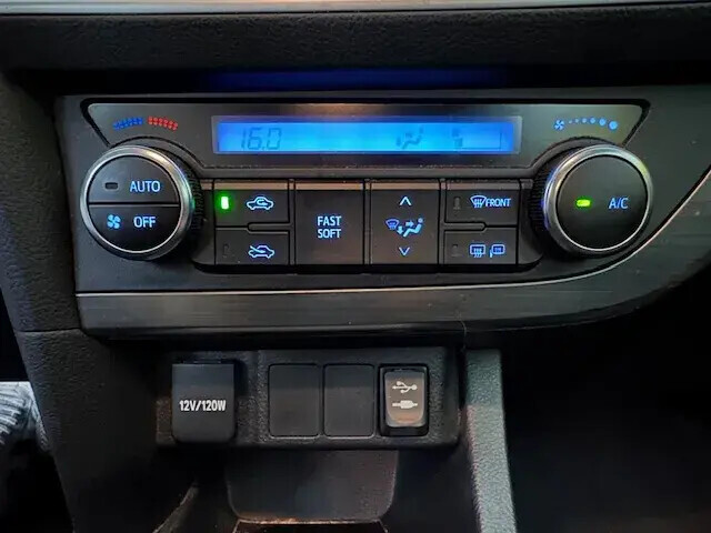 toyota-auris-touring-sports-2014-gasolina-1329cc