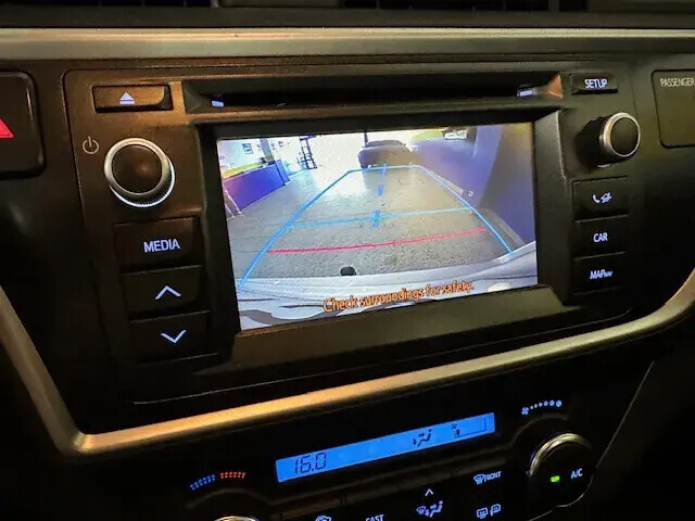 toyota-auris-touring-sports-2014-gasolina-1329cc
