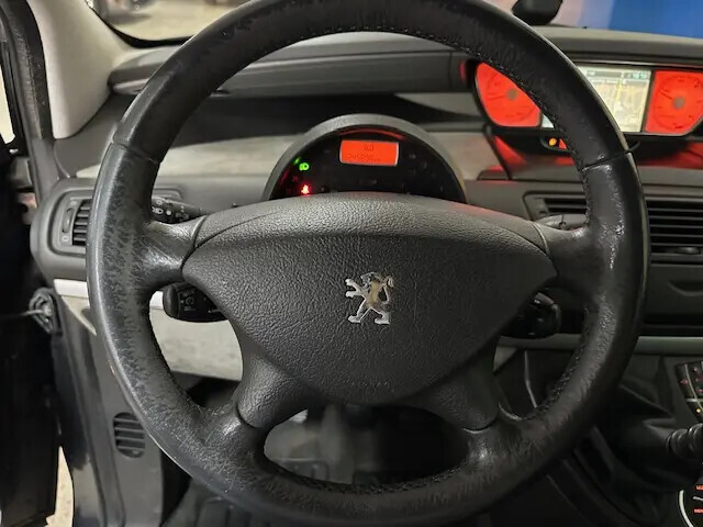 peugeot-807-2007-diesel-1997cc