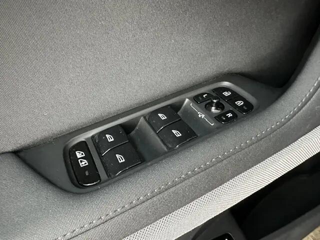 polestar-2-2023-eletrico-0cc