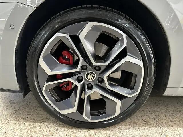skoda-octavia-break-2021-hibrido-a-gasolina-1395cc
