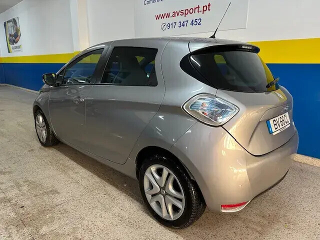 renault-zoe-2015-eletrico-0cc