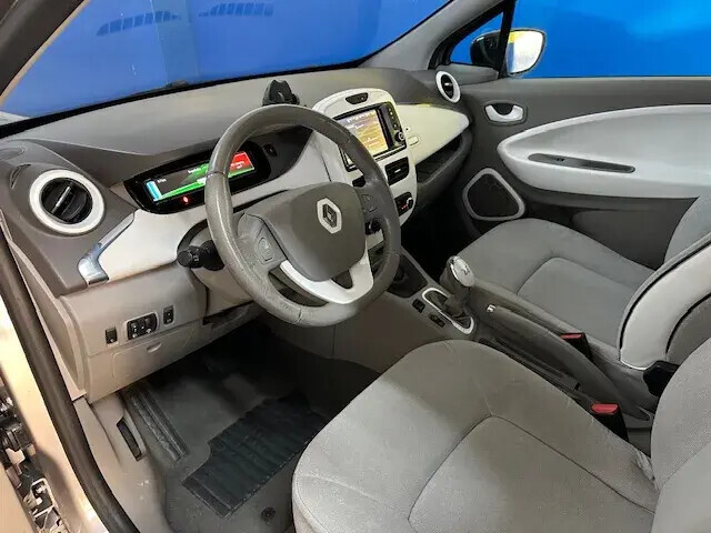 renault-zoe-2015-eletrico-0cc