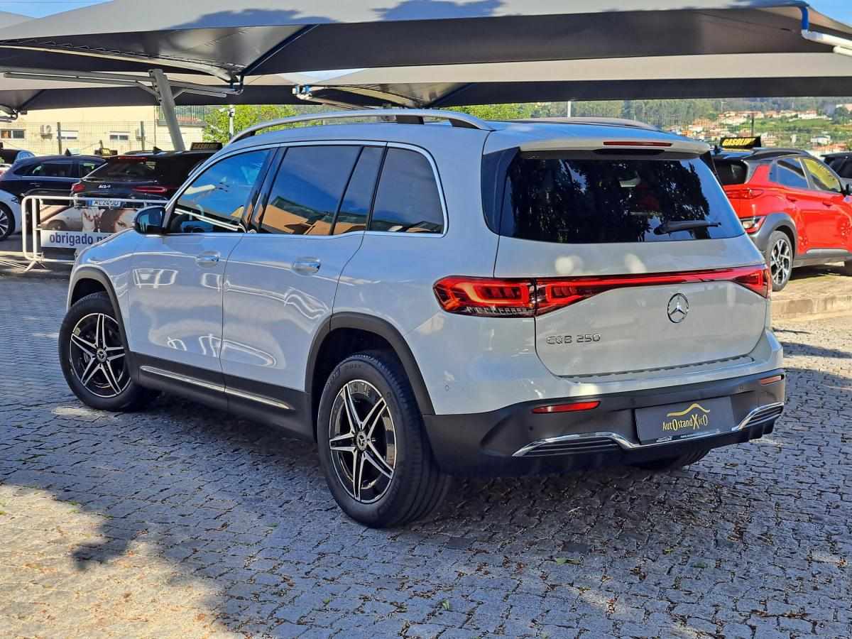 mercedes-benz-eqb-2023-eletrico-0cc