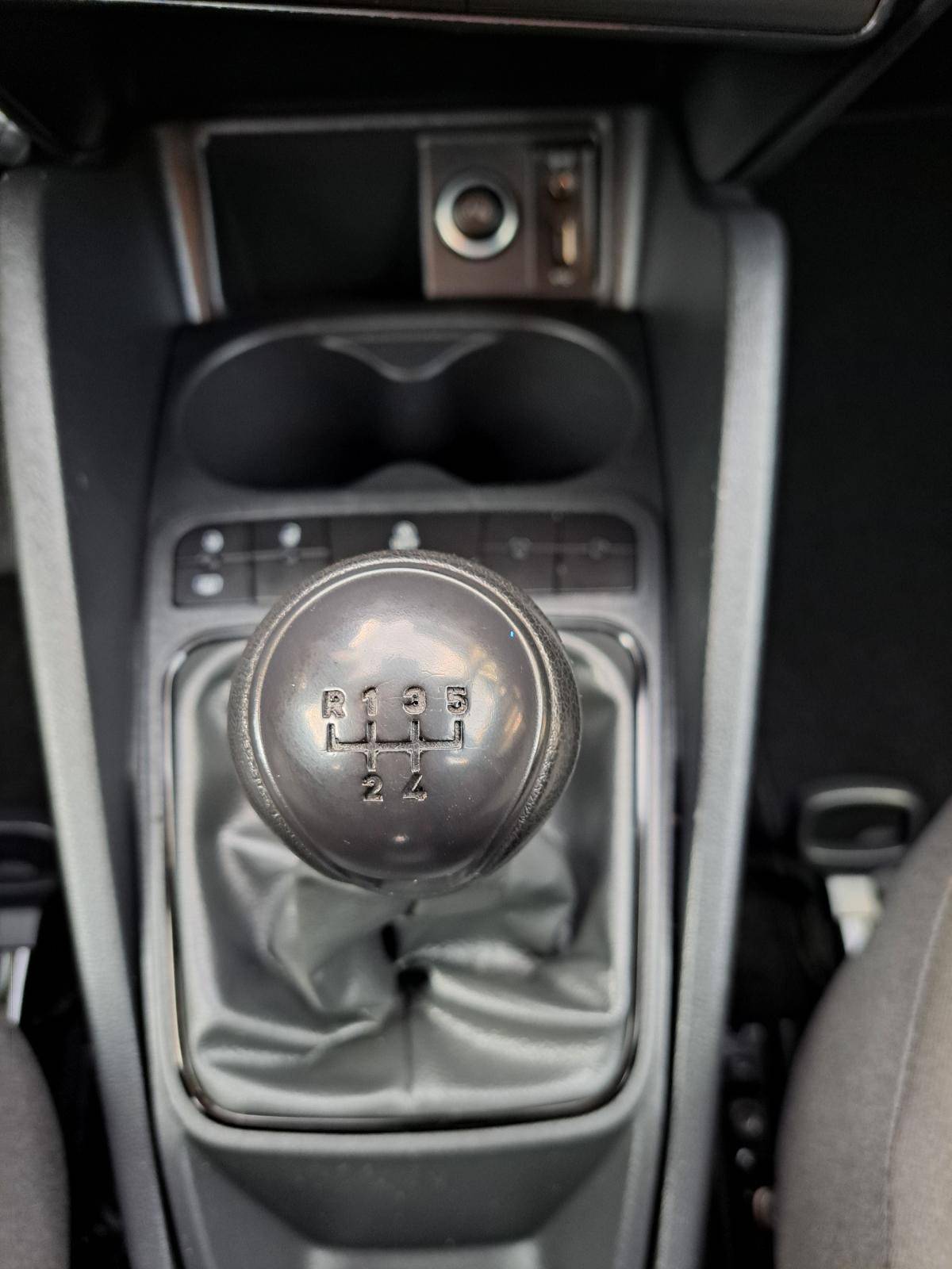 seat-ibiza-2016-diesel-1422cc