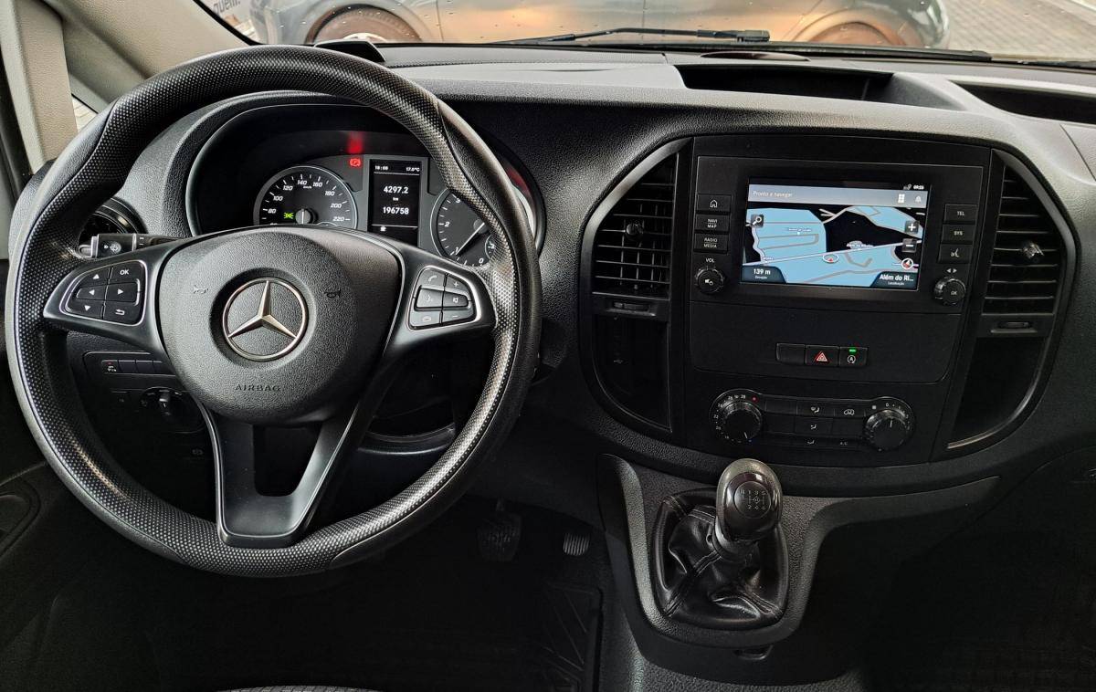 mercedes-benz-vito-2020-diesel-1950cc